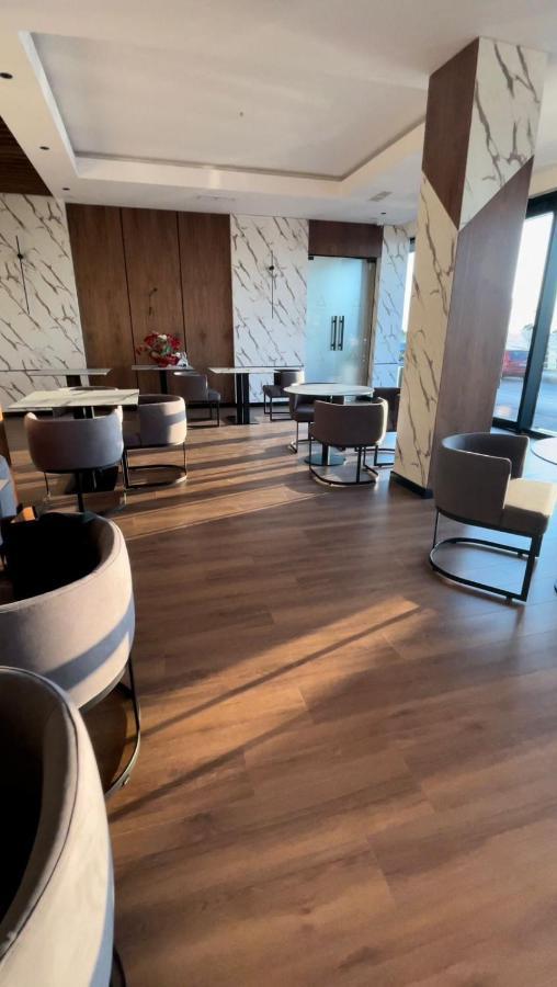 Esbjerg Hotel Vlorë Εξωτερικό φωτογραφία
